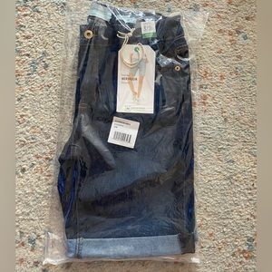 Regeneration by Celebrity Pink Bermuda Shorts